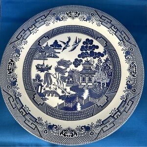Churchill Blue Willow Chop Plate | Round Platter – 12 7/8" Georgian Shape EUC